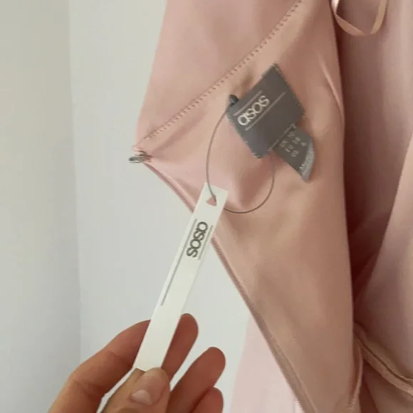 NWT ASOS design drape fallen shoulder dress - Picture 5 of 5